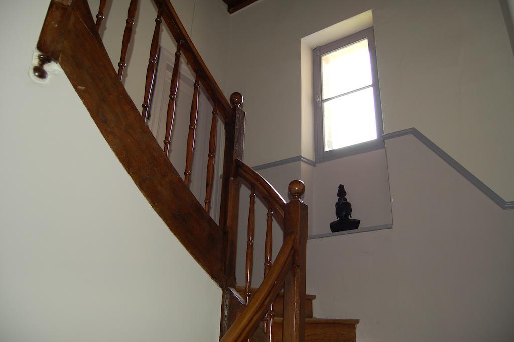Bourgougnague La Vieille Ecole Bed & Breakfast エクステリア 写真