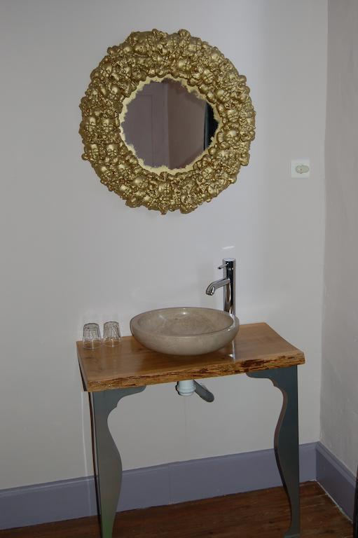 Bourgougnague La Vieille Ecole Bed & Breakfast エクステリア 写真