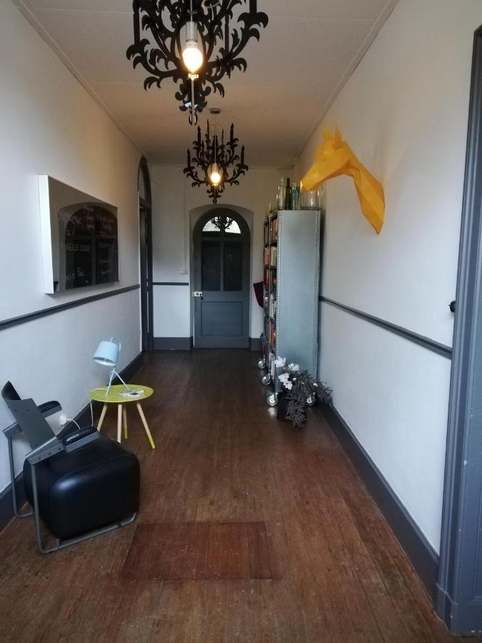 Bourgougnague La Vieille Ecole Bed & Breakfast エクステリア 写真